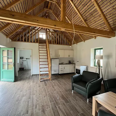 Feriehus Nahe Schweriner Seenplatte Wendorf (Kuhlen-Wendorf)